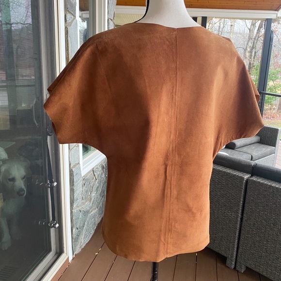 BERYLL…. Leather Handcrafted in LA🔥Beautiful leather / suede top. Oversized XS - Picture 3 of 16